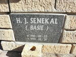 SENEKAL H.J. 1943-1998