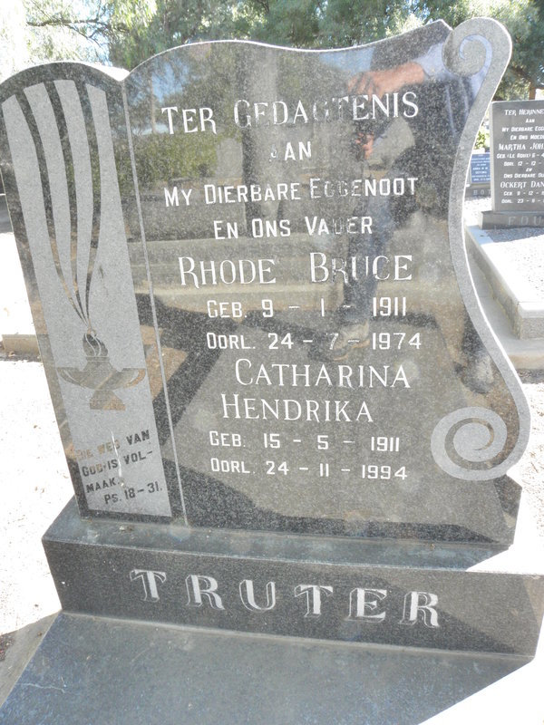 TRUTER Rhode Bruce 1911-1974 & Catharina Hendrika 1911-1994