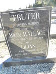 TRUTER Avon Wallace 1918-1991 & Lilian THORNHILL 1919-1994