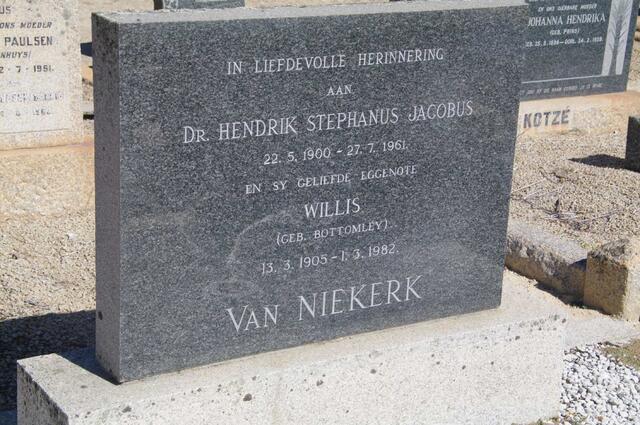 NIEKERK Hendrik Stephanus Jacobus, van 1900-1961 & Willis BOTTOMLEY 1905-1982