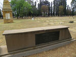 4. Konsentrasiekampbegraafplaas :: Concentration Camp Cemetery