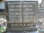 PIENAAR Johannes Jacobus 1916-1978 & Joyce Susanna 1926-