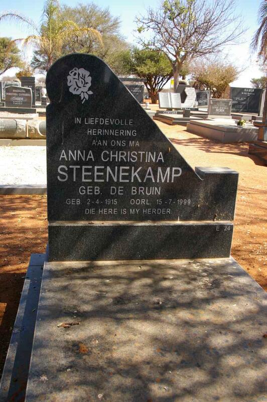 STEENEKAMP Anna Christina nee DE BRUIN 1915-1999