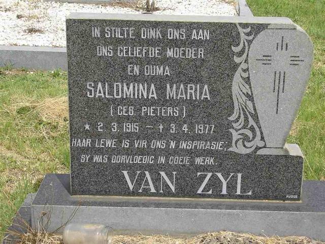 ZYL Salomina Maria, van neé PIETERS 1915-1977