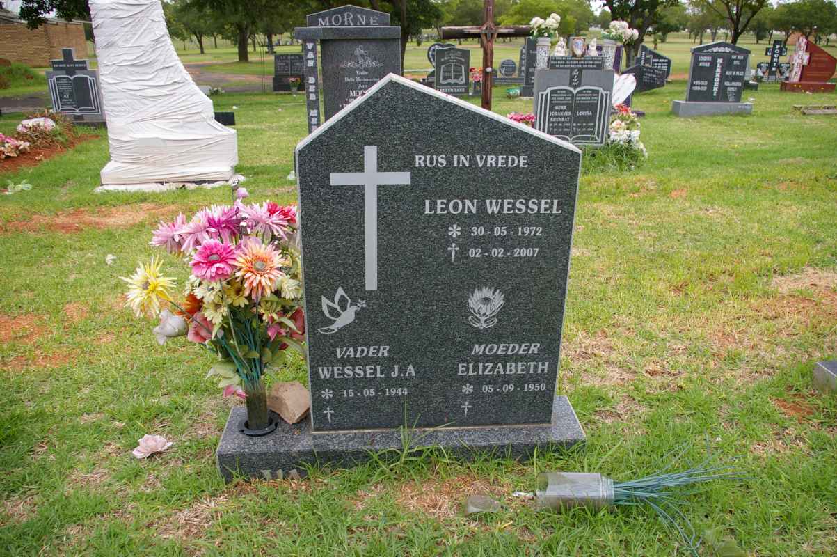 ? Wessel J.A. 1944- & Elizabeth 1950- :: ? Leon Wessel 1972-2007
