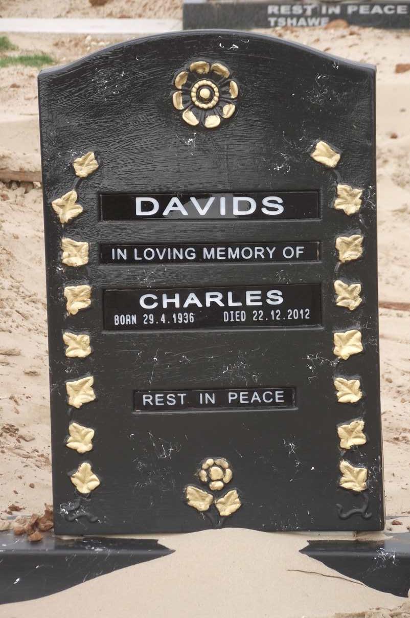 DAVIDS Charles 1936-2012