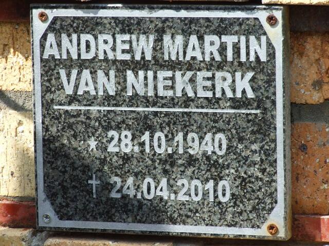 NIEKERK Andrew Martin, van 1940-2010
