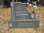 DOYLE Dorothea Heromina 1928-1990
