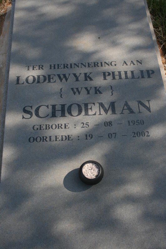 SCHOEMAN Lodewyk Philip 1950-2002