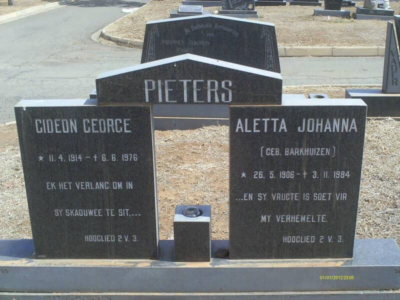 PIETERS Gideon George 1914-1976 & Aletta Johanna BARKHUIZEN 1906-1984