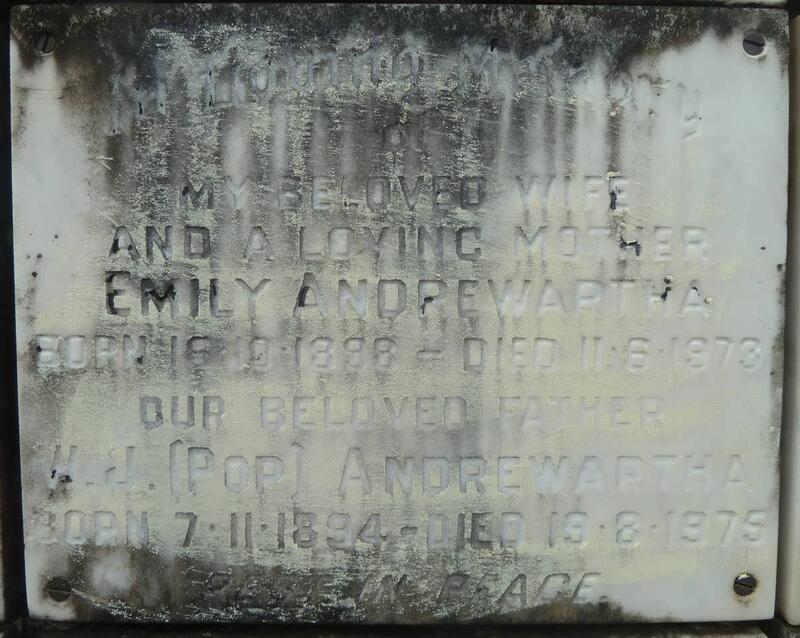 ANDREWARTHA W.J. 1894-1975 & Emily 1898-1973