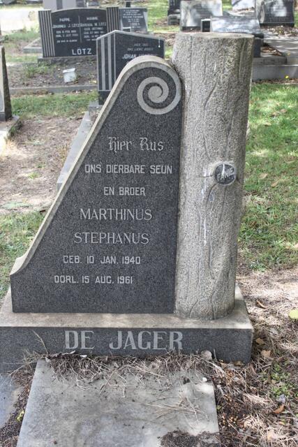 JAGER Marthinus Stephanus, de 1940-1961