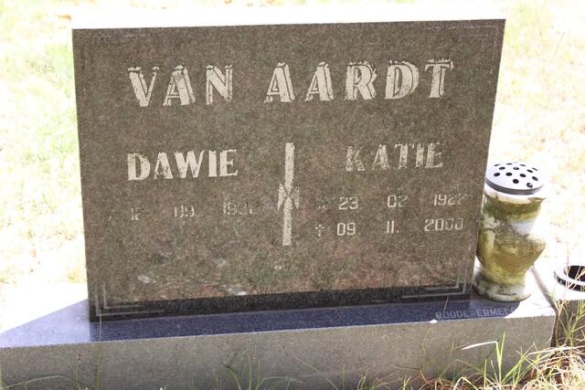 AARDT Dawie, van 1922- & Katie 1927-2000