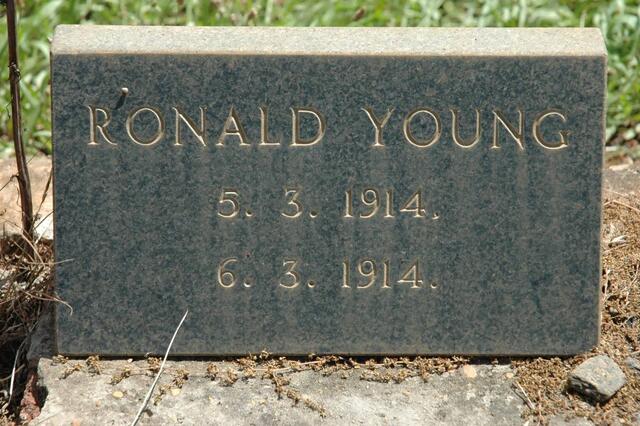 YOUNG Ronald 1914-1914