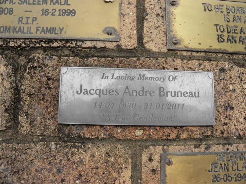 BRUNEAU Jacques Andre 1930-2011