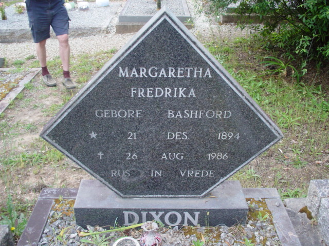 DIXON Margaretha Frendrika nee BASHFORD 1894-1986
