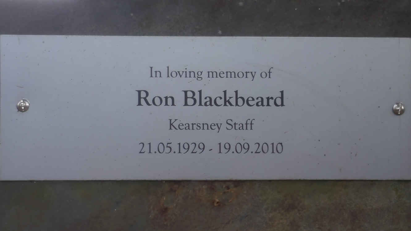 BLACKBEARD Ron 1929-2010