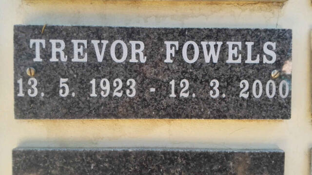 FOWELS Trevor 1923-2000