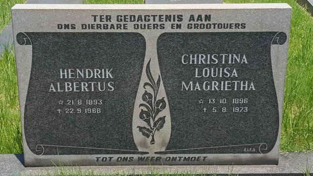 ? Hendrik Albertus 1893-1966 & Christina Louisa Magrietha 1896-1973