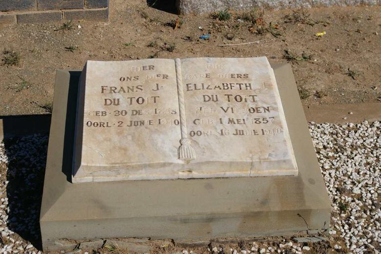 TOIT Frans J., du 1853-1940 & Elizabeth J. VILJOEN 1857-1940