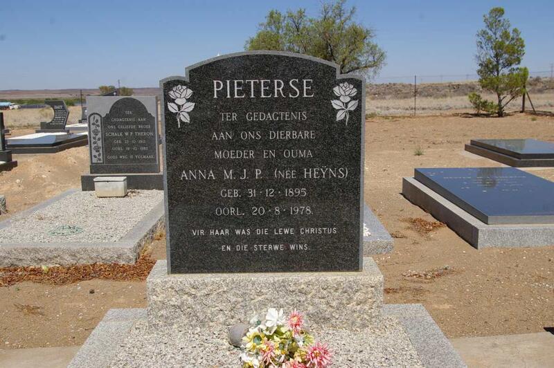 PIETERSE Anna M.J.P. nee HEΫNS 1895-1978