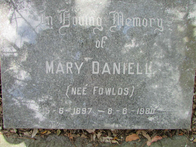 DANIELL Mary nee FOWLDS 1897-1980