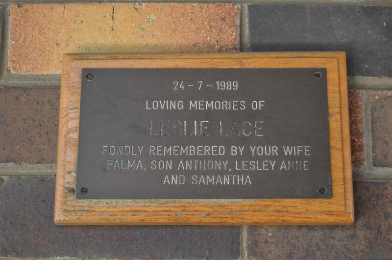 LACE Leslie -1989