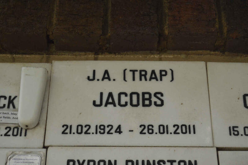 JACOBS J.A. 1924-2011