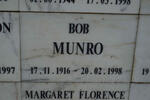MUNRO Bob 1916-1998