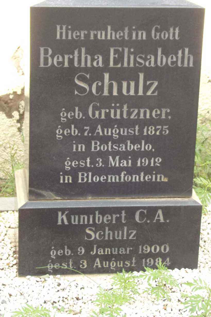 SCHULZ Bertha Elisabeth nee GRUTZNER 1875-1912 :: SCHULZ Kunibert C.A. 1900-1984