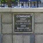 CONRADIE Ernst Lodewicus 1920-2012 & Anna Magdelena 1921-2001