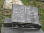 LADEGOURDIE Francois George 1919-1988 :: LADEGOURDIE Jessie 1922-2014 :: LADEGOURDIE Pierre Andre 1955-1976
