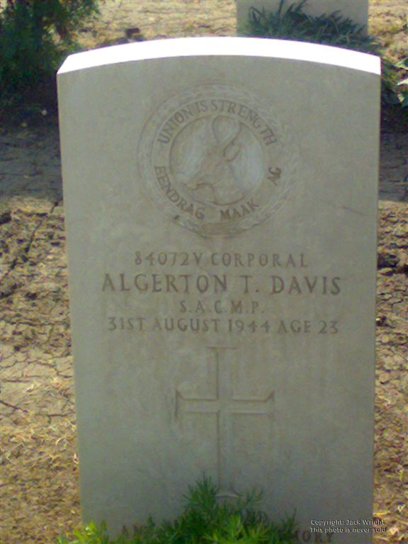 DAVIS Algerton T. -1944