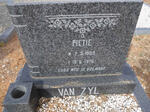 ZYL Pietie, van 1889-1976