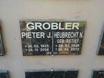 GROBLER Pieter J. 1925-2004 & Heubrecht N. RETIEF 1924-2012