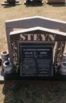 STEYN Collin 1939-2015 & Susie 1940-