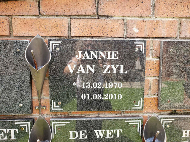 ZYL Jannie, van 1970-2010