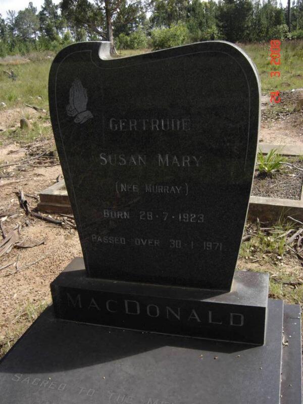 MACDONALD Gertrude Susan Mary nee MURRAY 1923-1971