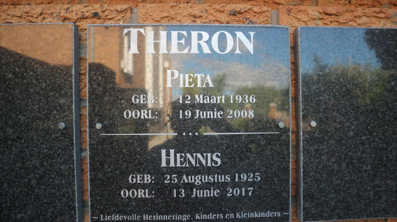 THERON Hennis 1925-2017 & Pieta 1936-2008