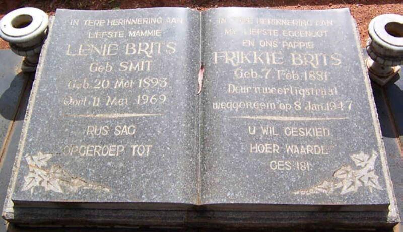 BRITS Frikkie 1881-1947 & Lenie SMIT 1893-1969
