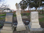 Western Cape, PIKETBERG district, Porterville, Halfmanshof 11, farm cemetery