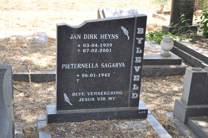 BYLEVELD Jan Dirk Heyns 1939-2001 & Pieternella Sagarya 1942-