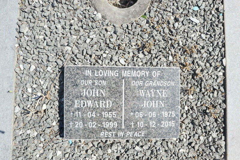 ? John Edward 1955-1999 :: ? Wayne John 1975-2015