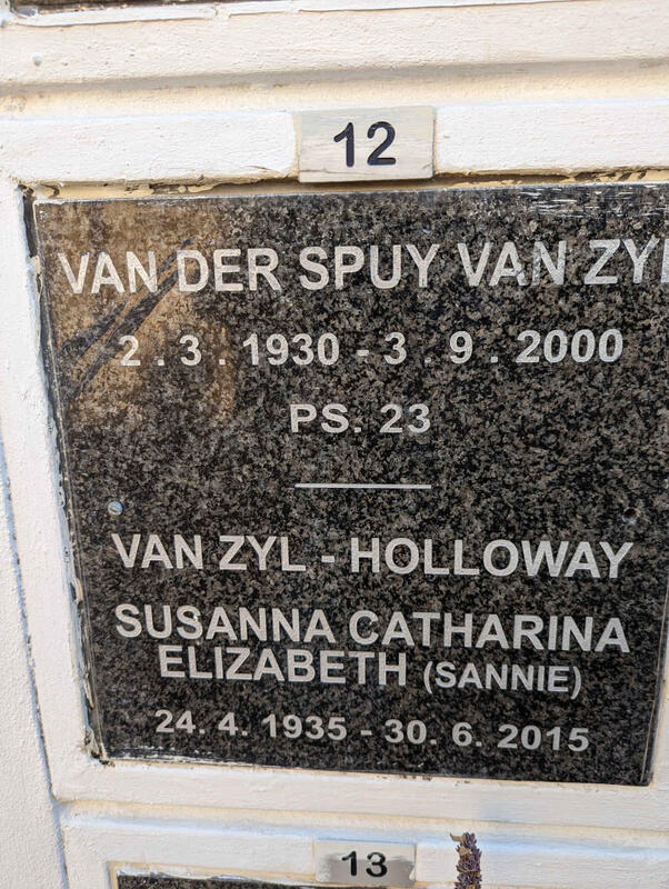 ZYL van der Spuy, van 1930-2000 & Susanna Catharina Elizabeth HOLLOWAY 1935-2015