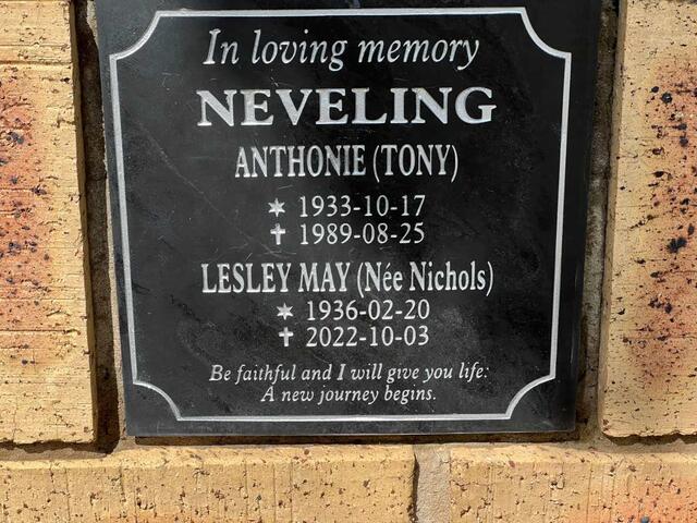 NEVELING Anthonie 1933-1989 & Lesley May NICHOLS 1936-2022