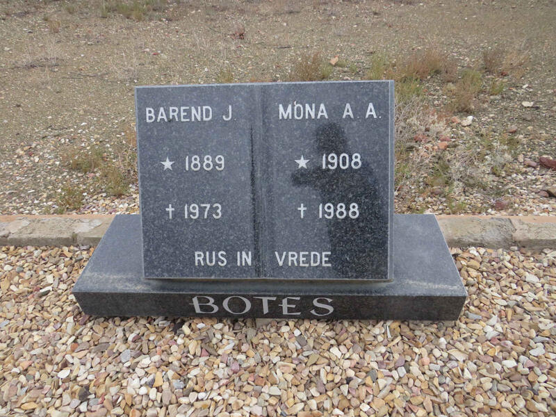 BOTES Barend J. 1889-1973 & Mona A.A. 1908-1988