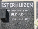 ESTERHUIZEN Bertus 1946-2007