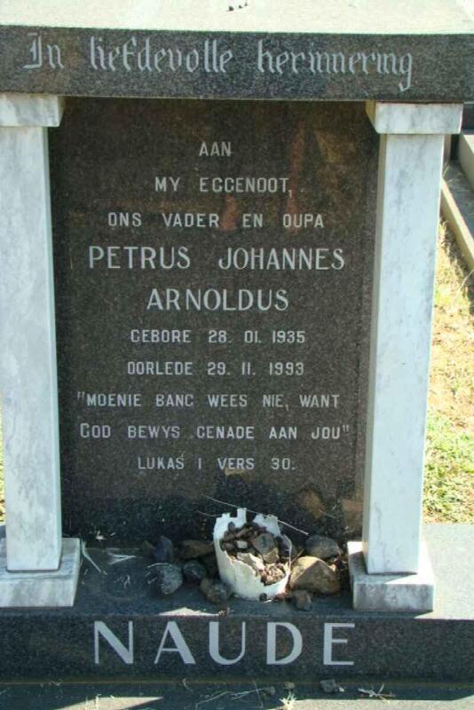 NAUDE Petrus Johannes Arnoldus 1935-1993