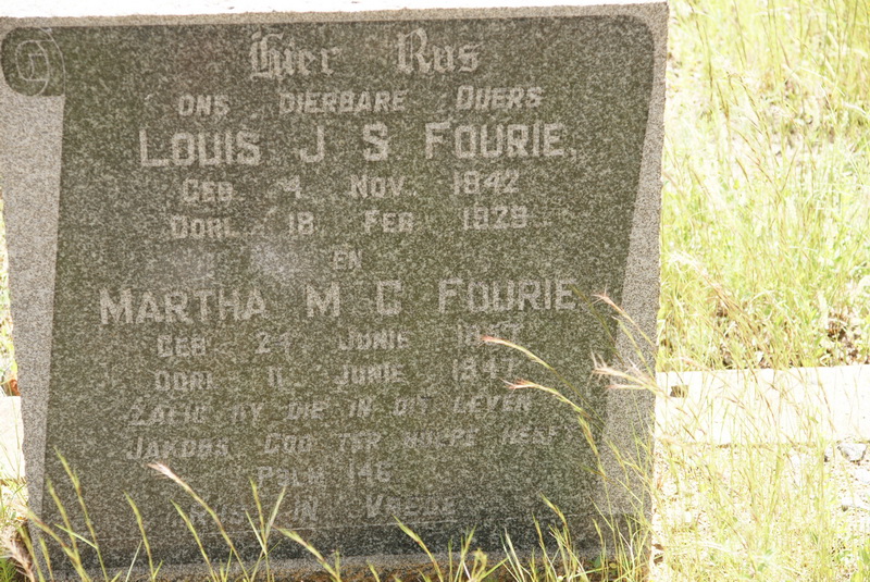 FOURIE Louis J.S. 1842-1928 & Martha M.C. 1857-1947