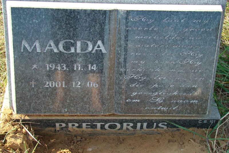 PRETORIUS Magda 1943-2001